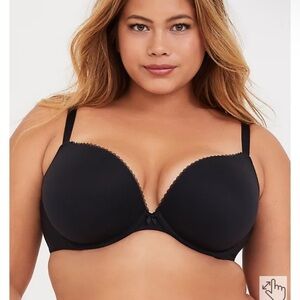 Torrid Curve Body Plunge‎ Lightly Lined Straight Back Black Bra 46D